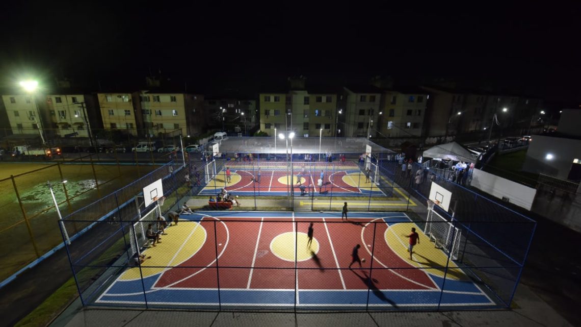 Complexo esportivo e de lazer é inaugurado no bairro de Pirajá Complexo esportivo e de lazer é inaugurado no bairro de Pirajá
