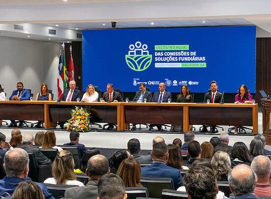 Deputado representa a Alba no Encontro Anual das Comissões de Soluções Fundiárias