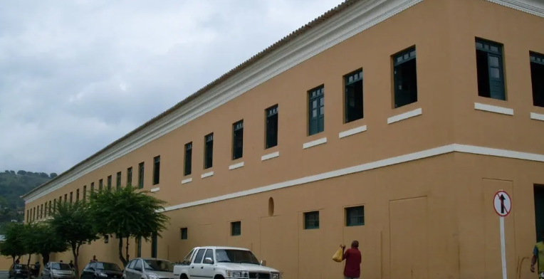 Estudantes da UFRB suspendem aulas devido à guerra entre facções em Cachoeira e São Félix