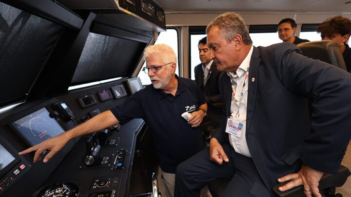 COP30: Em visita ao barco-escola JAQ H1, Ministro Rui Costa confirma para este ano regulamentação das leis de hidrogênio