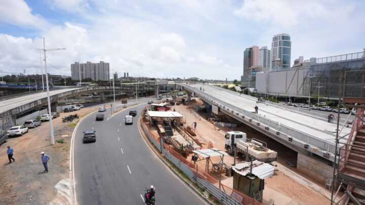 Instalação de vigas de viaduto altera trânsito na região do Shopping da Bahia a partir de quarta (10)